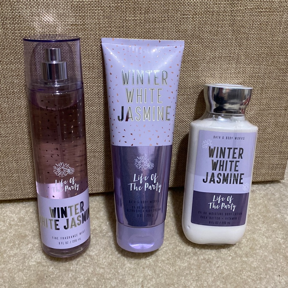 Winter White Jasmine Bath and Body set